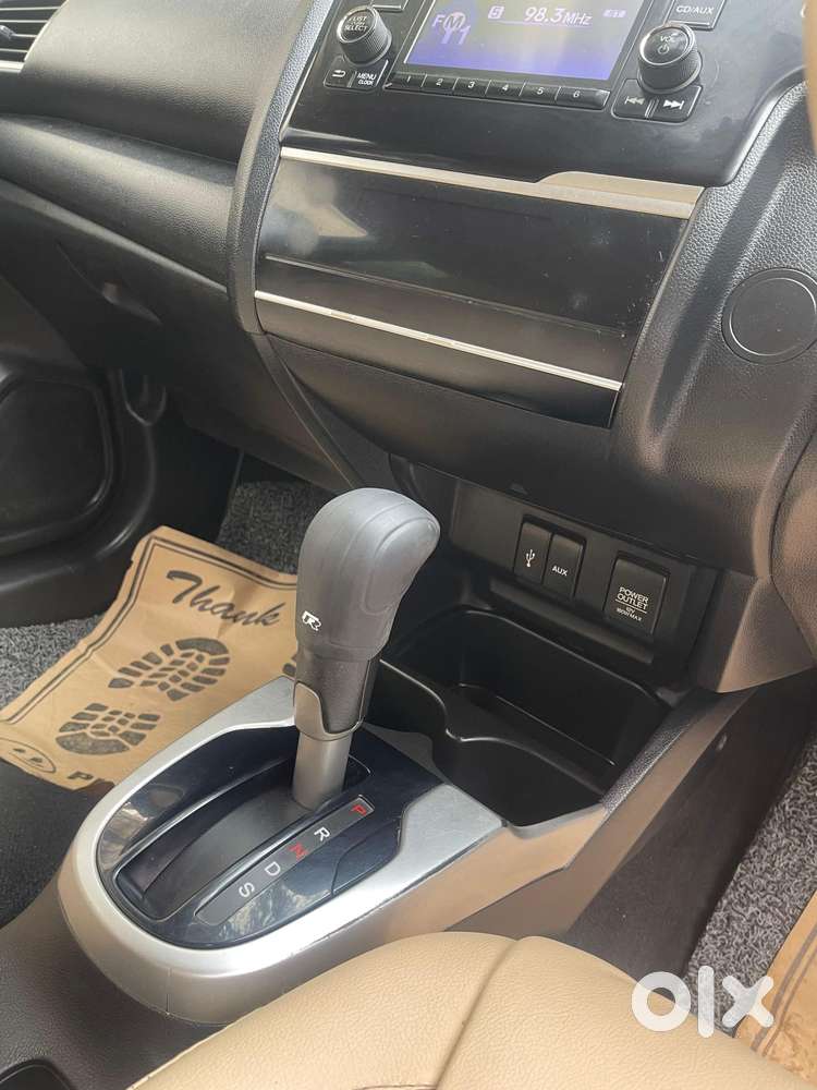 Honda Jazz V Cvt, 2016, Petrol