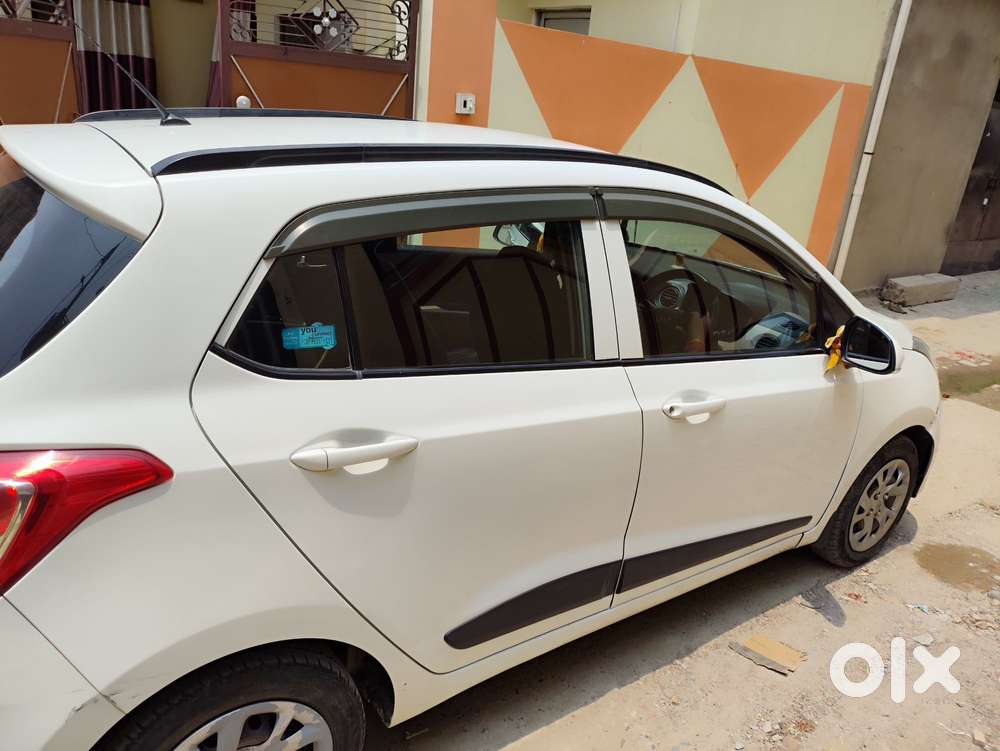 Hyundai Grand I10 1.2 Crdi Sportz Option, 2017, Diesel