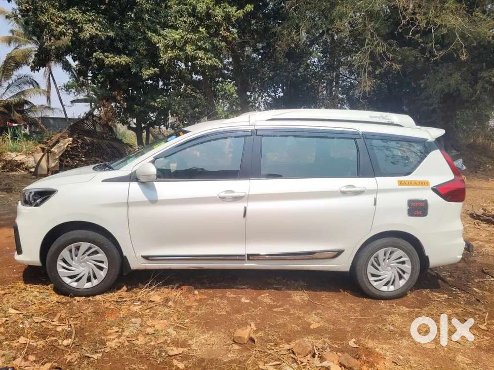Maruti Suzuki Ertiga 2023 Cng & Hybrids 80000 Km Driven