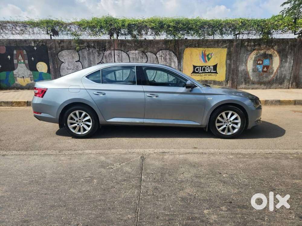 Skoda Superb Lk 1.8 Tsi At, 2019, Petrol