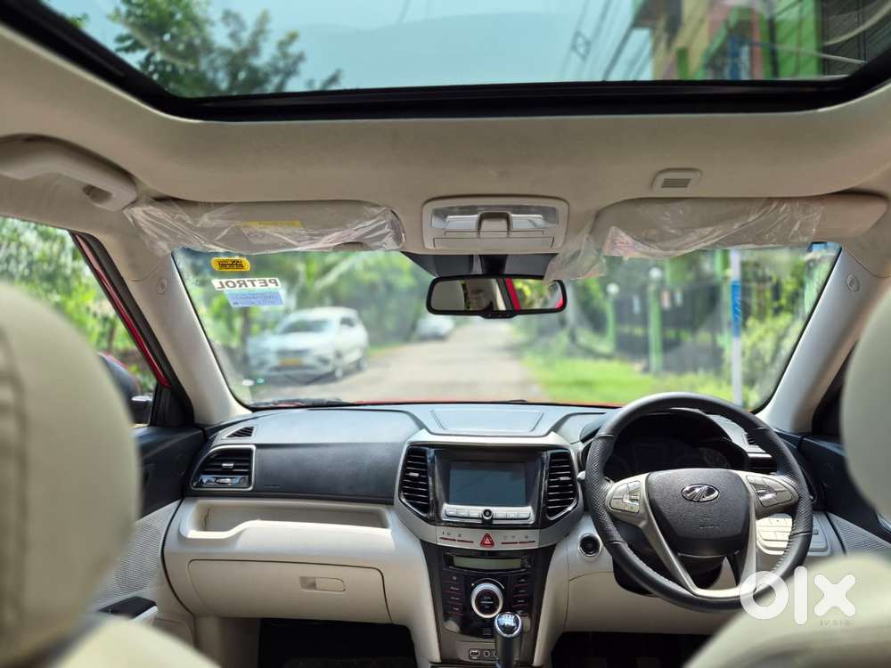 Mahindra Xuv300 W8 Option, 2022, Petrol