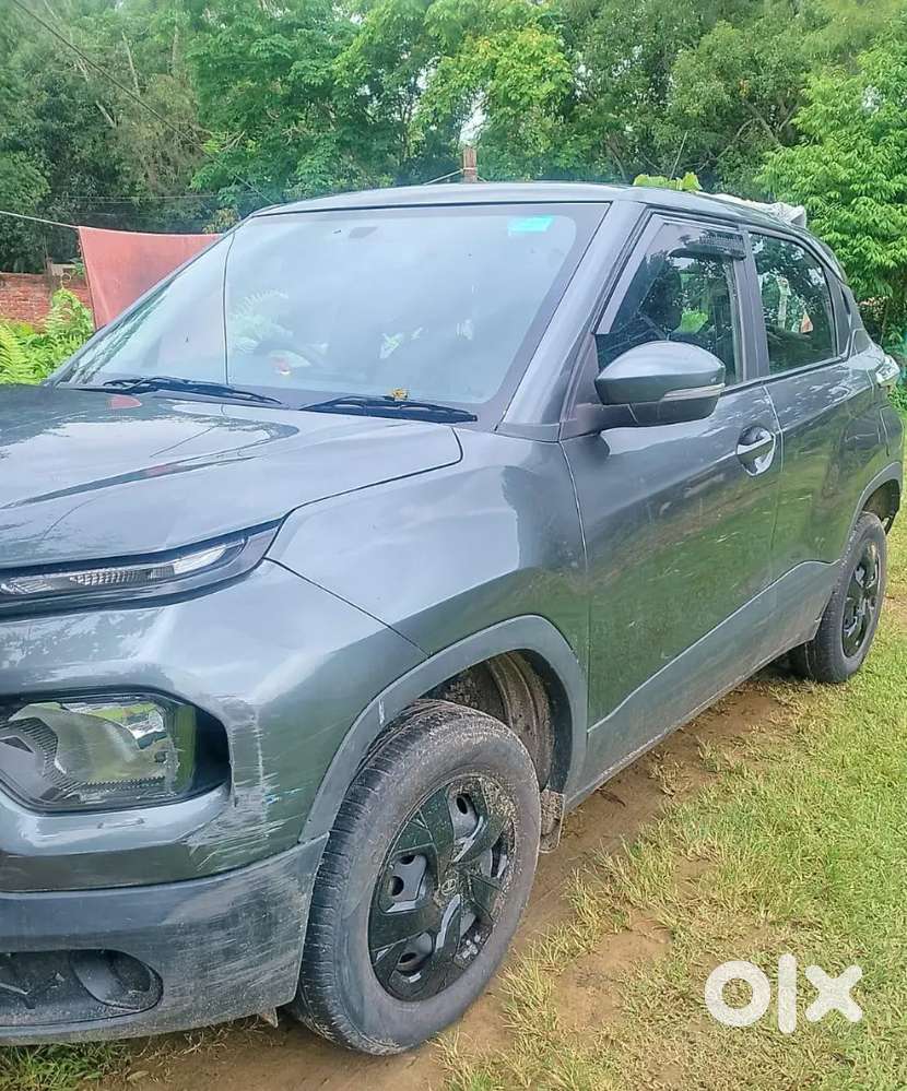Tata Punch 2024 Petrol Well Maintained