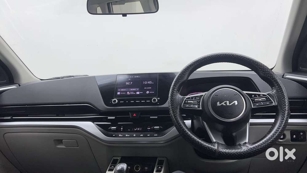 Kia Carens 1.4 Prestige Plus Turbo 7 Str, 2022, Petrol