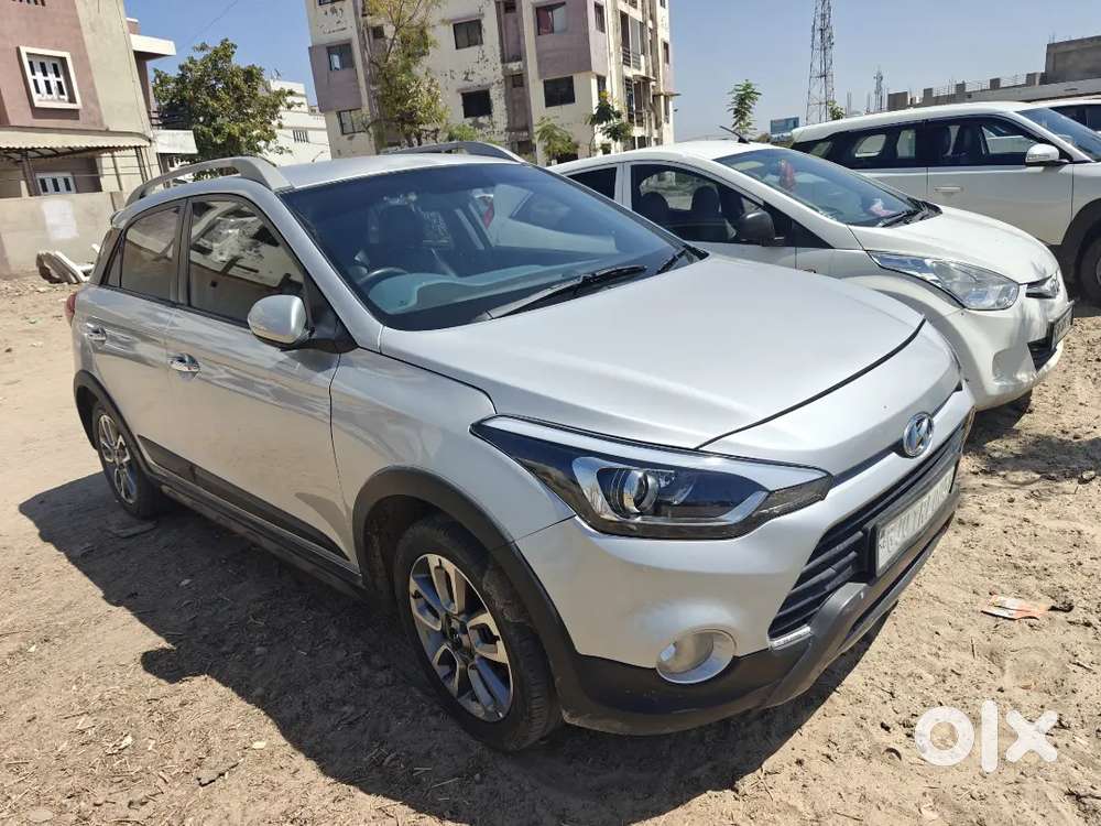 Hyundai I20 Active 2015 Diesel 96000 Km Driven Good Condition