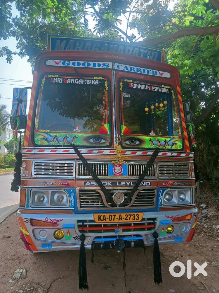 Ashok Leyland Stile 2013 Diesel 300000 Km Driven
Price 1100000