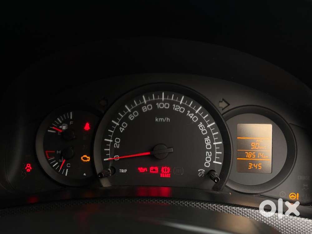 Maruti Suzuki Swift Lxi Option, 2014, Petrol