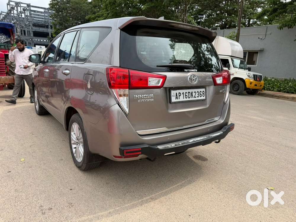 Toyota Innova Crysta 2016 Model Diesel