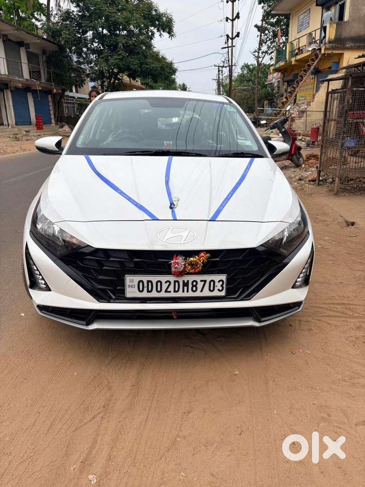 Hyundai Car With 6000 Km