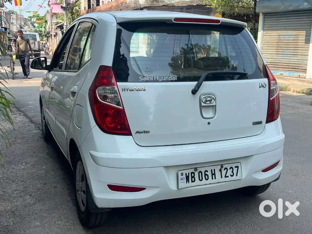 Hyundai I10 Sportz 2011 Petrol Automatic