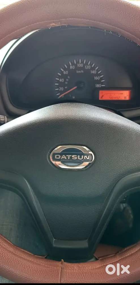 Datsun Redi Go Plus 7 Sheeter