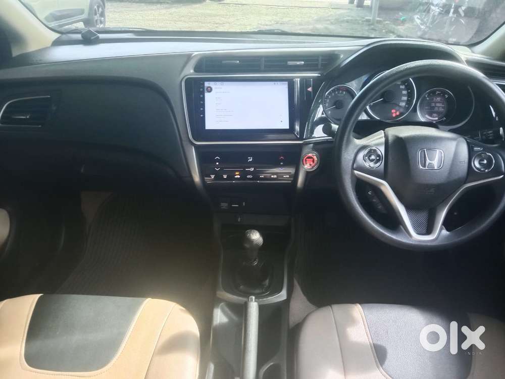 Honda City I-vtec V, 2017, Petrol