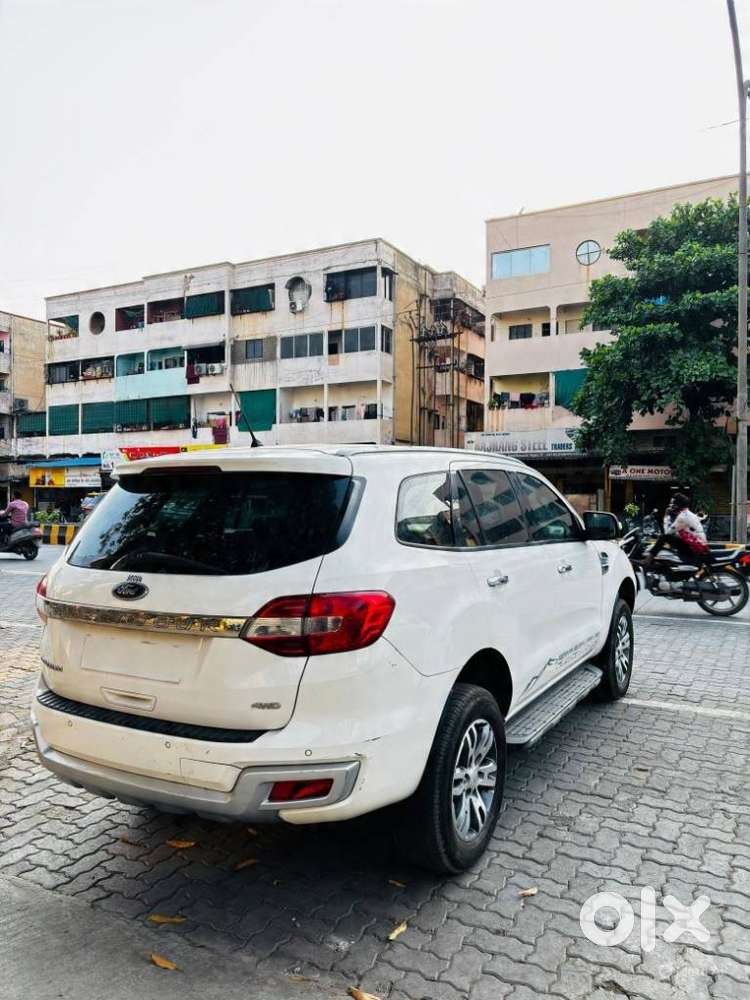 Ford Endeavour 3.2 Titanium 4x4 At, 2017, Diesel