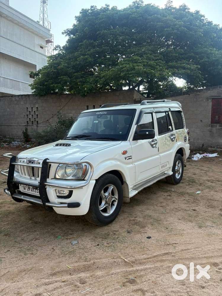 Mahindra Diesel Car 2011