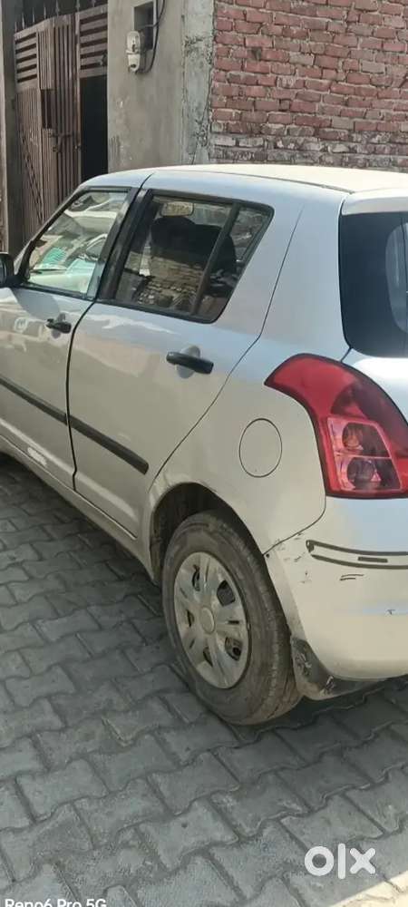 Maruti Suzuki Swift 2010 Cng & Hybrids 80000 Km Driven Valid Upto 2031