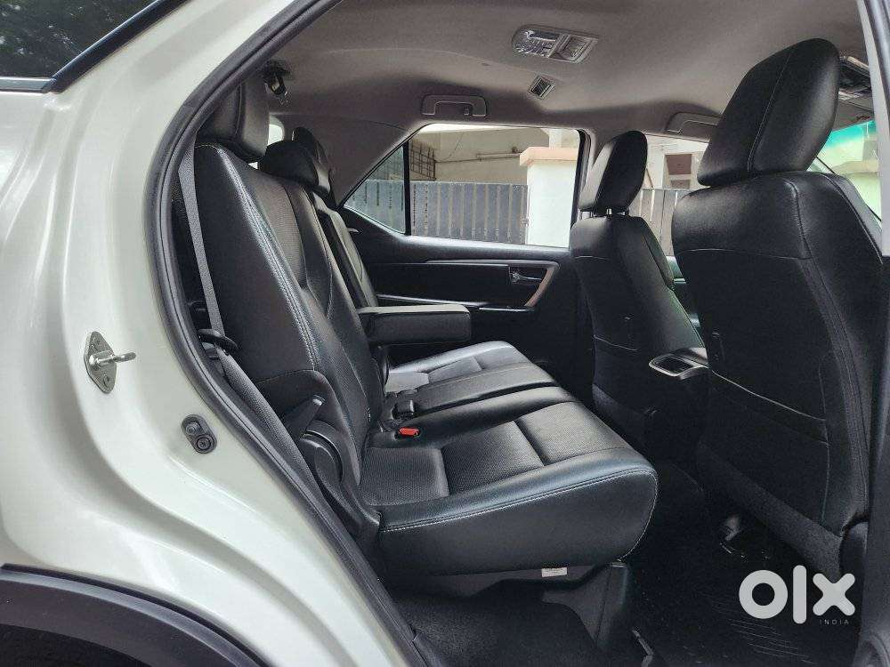 Toyota Fortuner 4x2 At 2.8 Diesel, 2022, Diesel