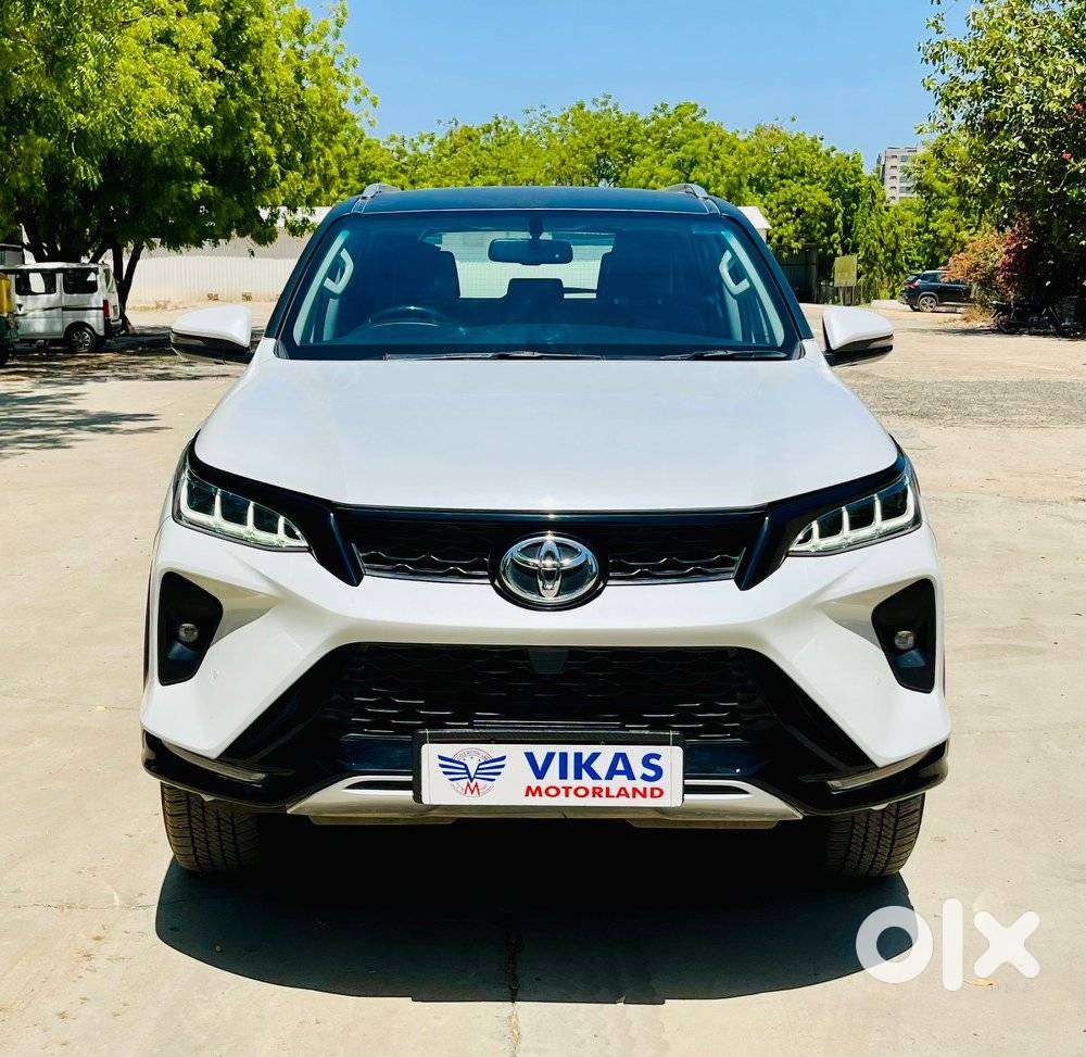 Toyota Fortuner Legender 4x2 At 2.8, 2024, Diesel
