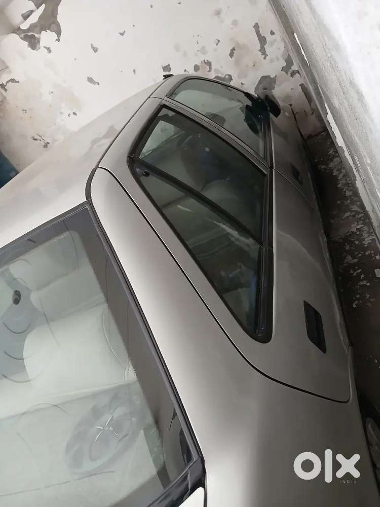 Maruti Suzuki Esteem 2006