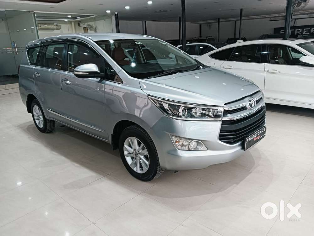 Toyota Innova Crysta 2.4 V, 2017, Diesel