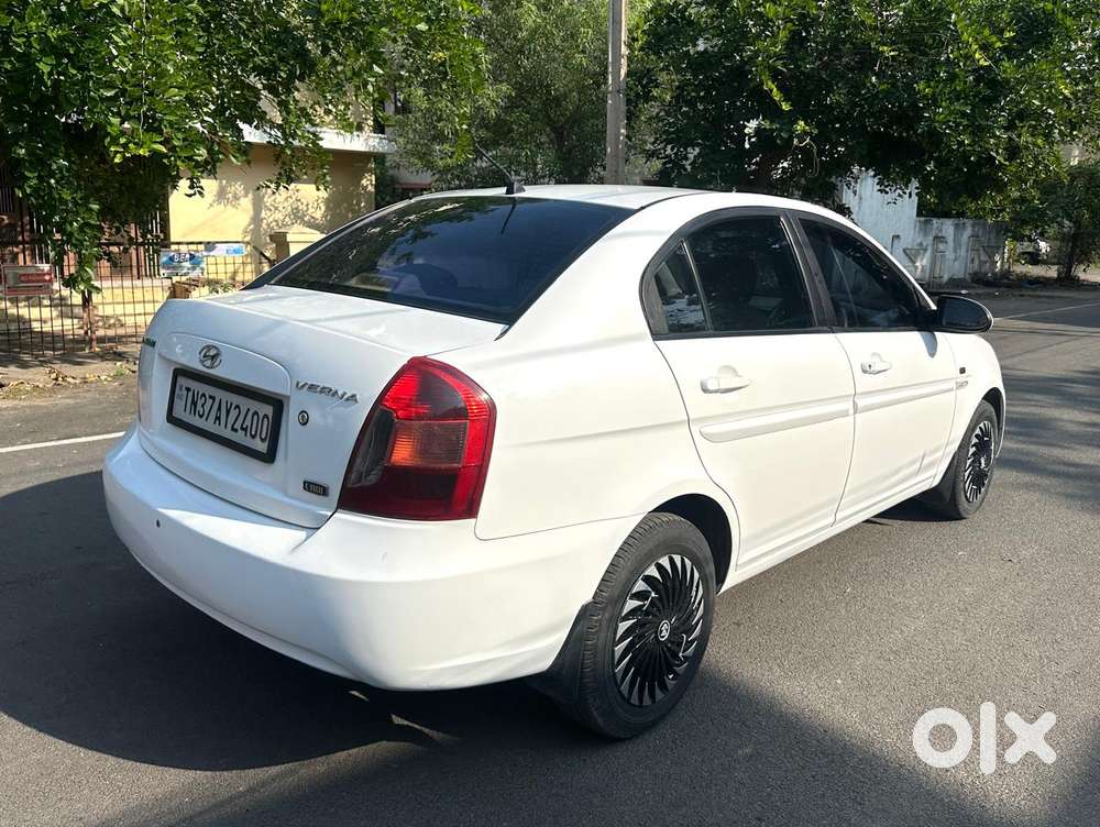Hyundai Verna Crdi Vgt 1.5, 2008