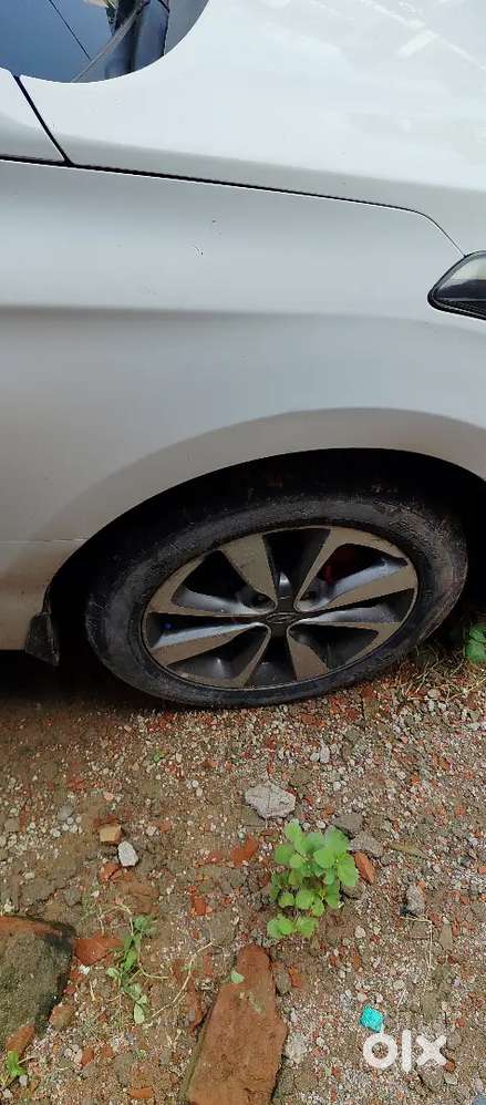 Hyundai Sportz Vtvt I20 2015 Variant