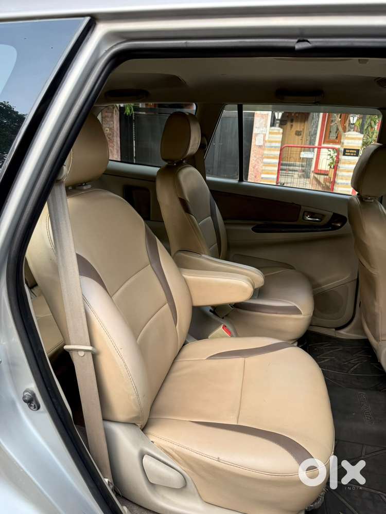 Toyota Innova 2.5 Vx 7 Str, 2012, Diesel