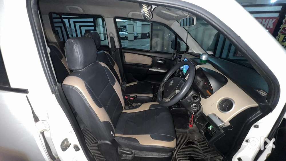 Wagonr 2017 Yellow Plate  Good Condition  Ready For Commercial Use