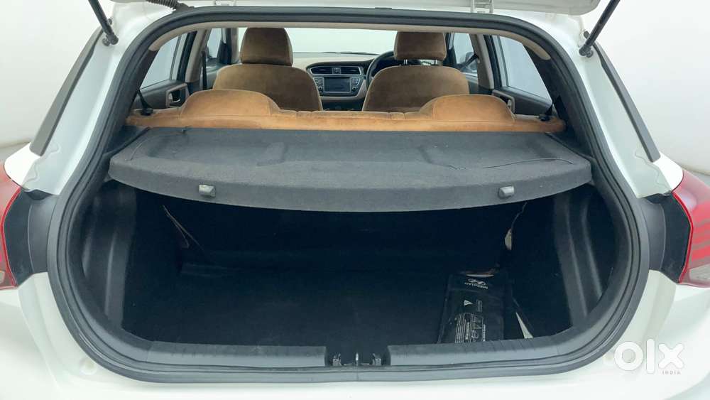 Hyundai Elite I20 Sportz Plus, 2020, Petrol