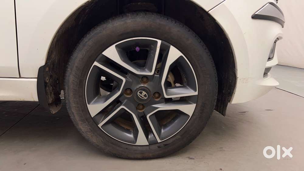 Tata Tiago Xza Plus, 2022, Petrol