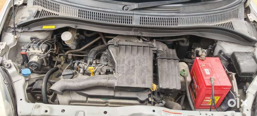 Maruti Suzuki Swift Vxi Bsiv, 2011, Petrol