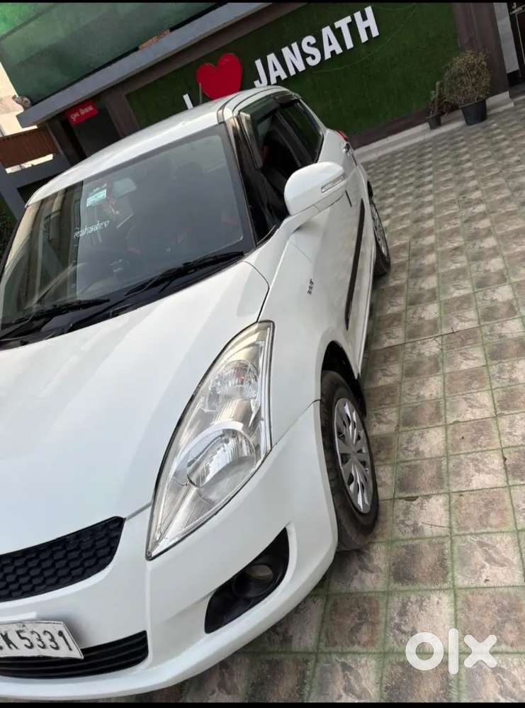 Maruti Suzuki Swift 2013 Cng & Hybrids 86000 Km Driven