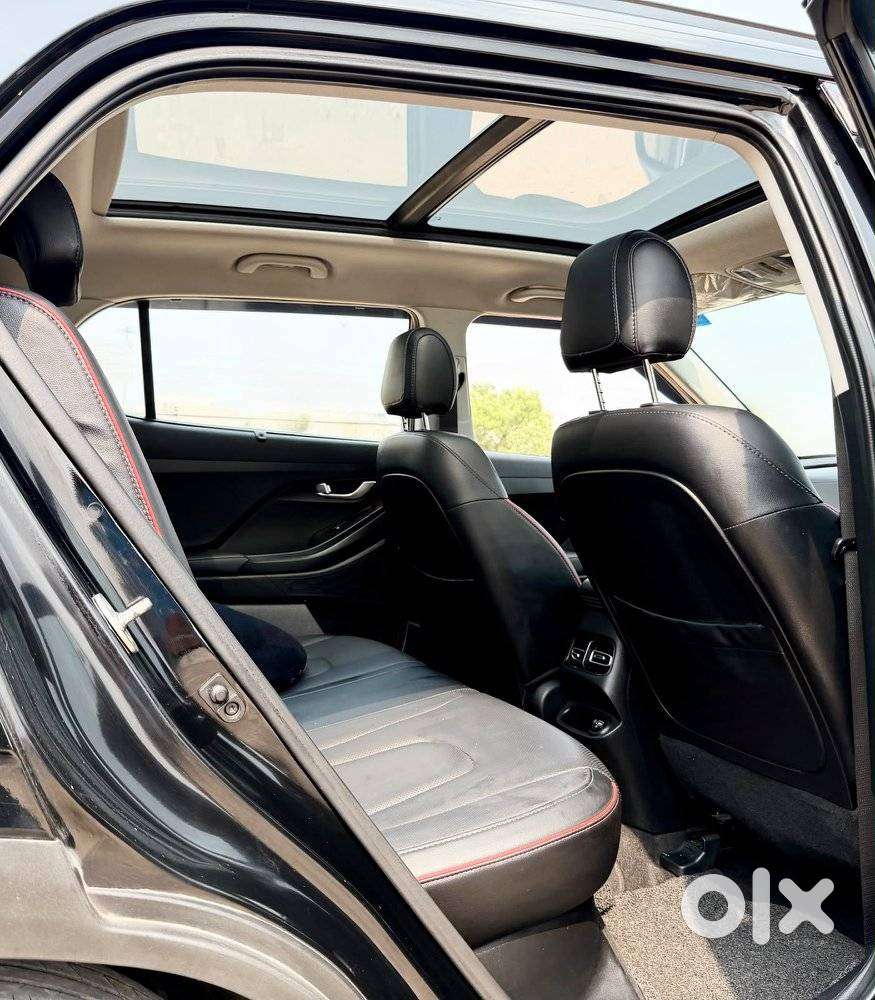 Hyundai Creta 1.5 Sx (o) Ivt Petrol, 2023