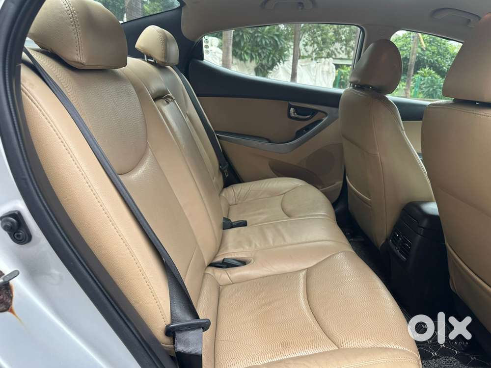 Hyundai Elantra 1.6 Sx, 2013, Petrol