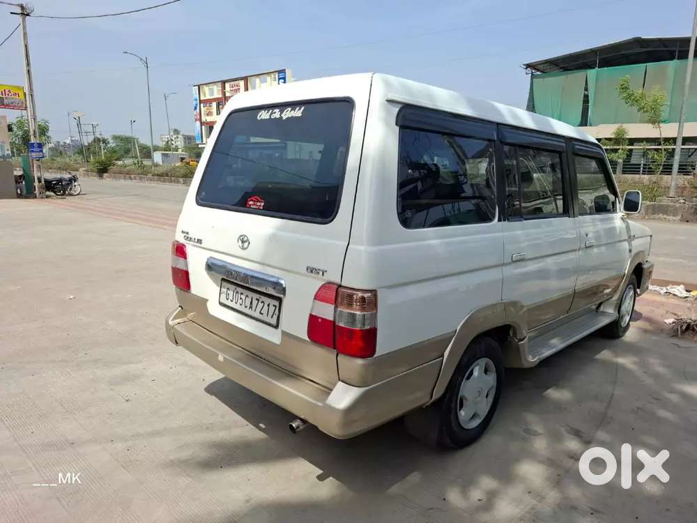 Toyota Qualis 2002