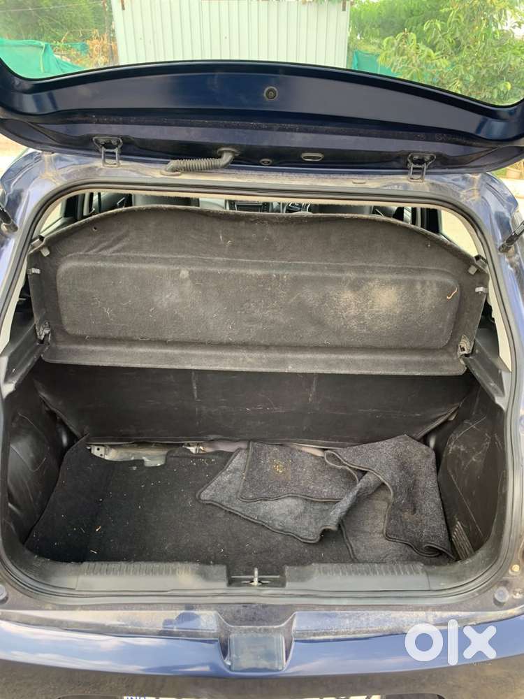 Maruti Suzuki Swift Vxi + Manual, 2018, Petrol