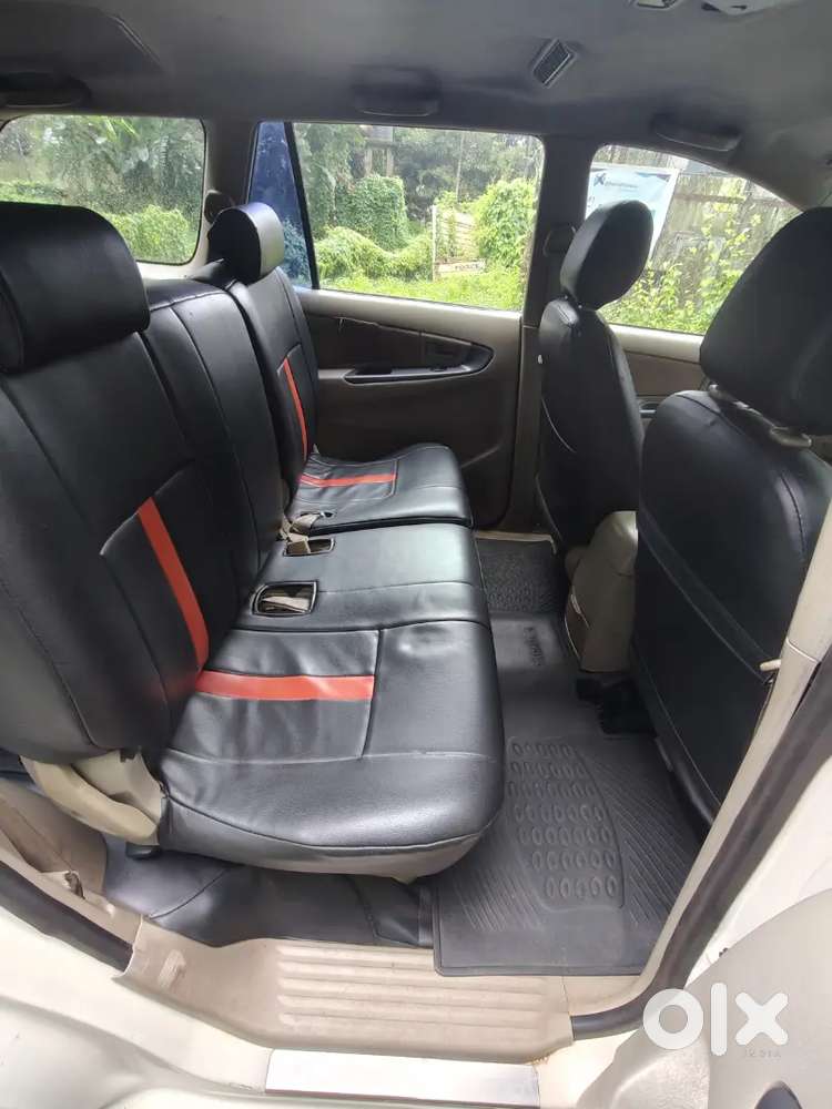 Toyota Innova Diesel 2010