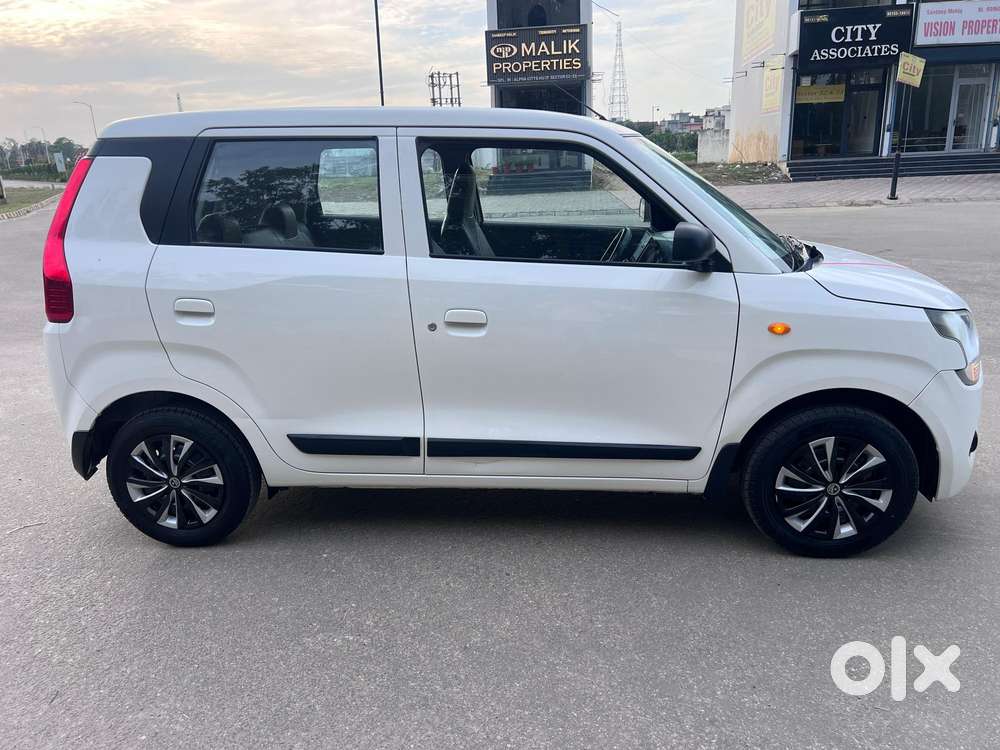 Maruti Suzuki Wagon R Cng Lxi Opt, 2019, Cng & Hybrids