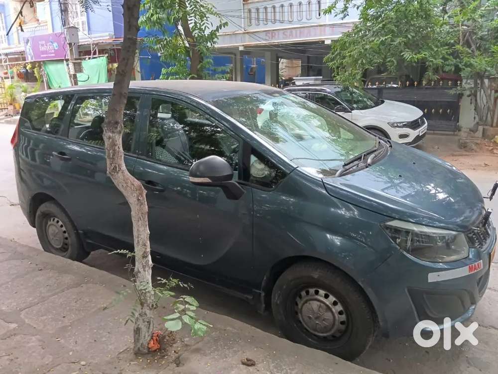 Mahindra Marazzo 1.5 2019