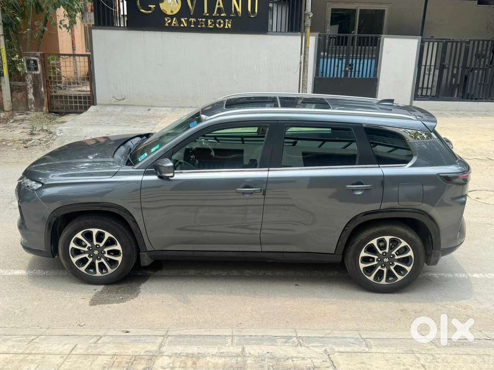Maruti Suzuki Grand Vitara 1.5 Alpha Plus Intelligent Hybrid Ecvt, 2..