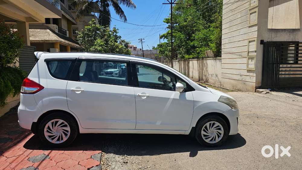 Maruti Suzuki Ertiga 2012-2015 Vxi, 2014, Petrol