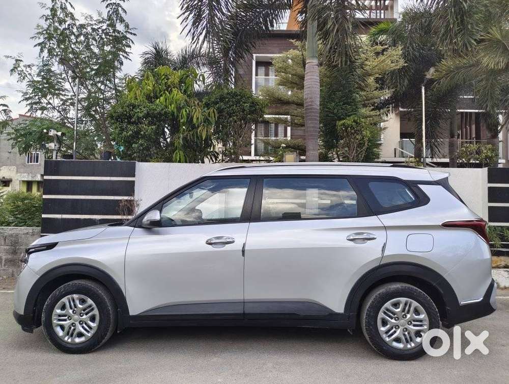 Kia Carens 1.4 Prestige Plus Turbo 7 Str, 2023, Petrol