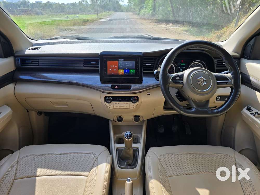 Maruti Suzuki Ertiga Zxi (o) Cng [2022-2023], 2022, Cng & Hybrids