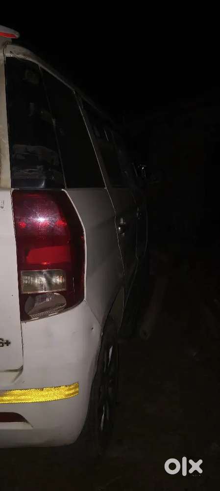 Mahindra Tuv 300 2017 Diesel Well Maintained