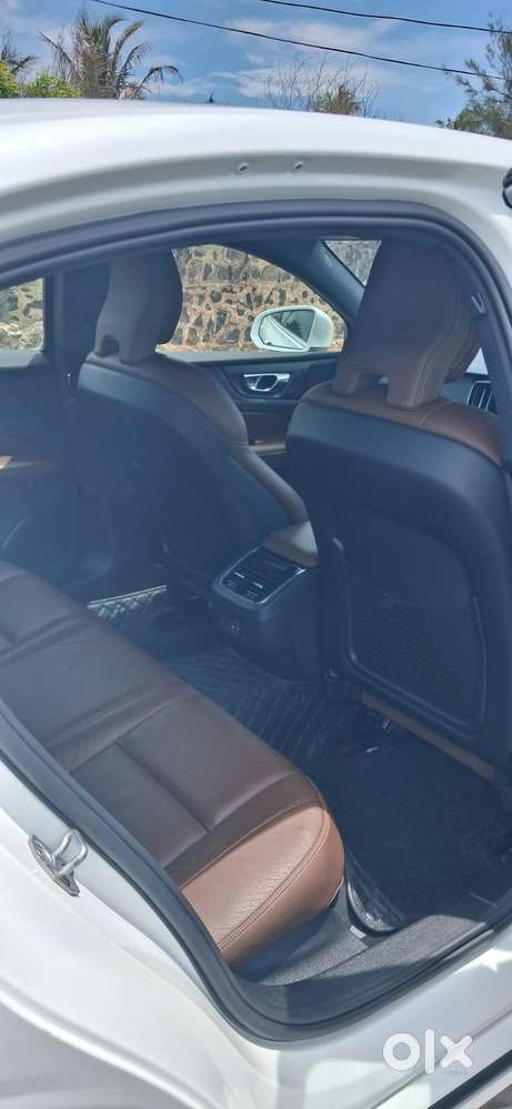 Volvo S60 T4 Inscription, 2021, Petrol