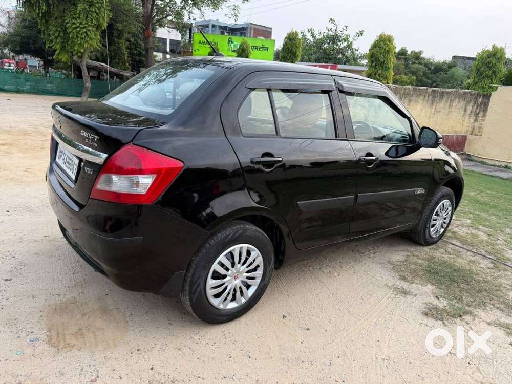 Maruti Suzuki Swift Dzire Vxi At, 2012, Petrol