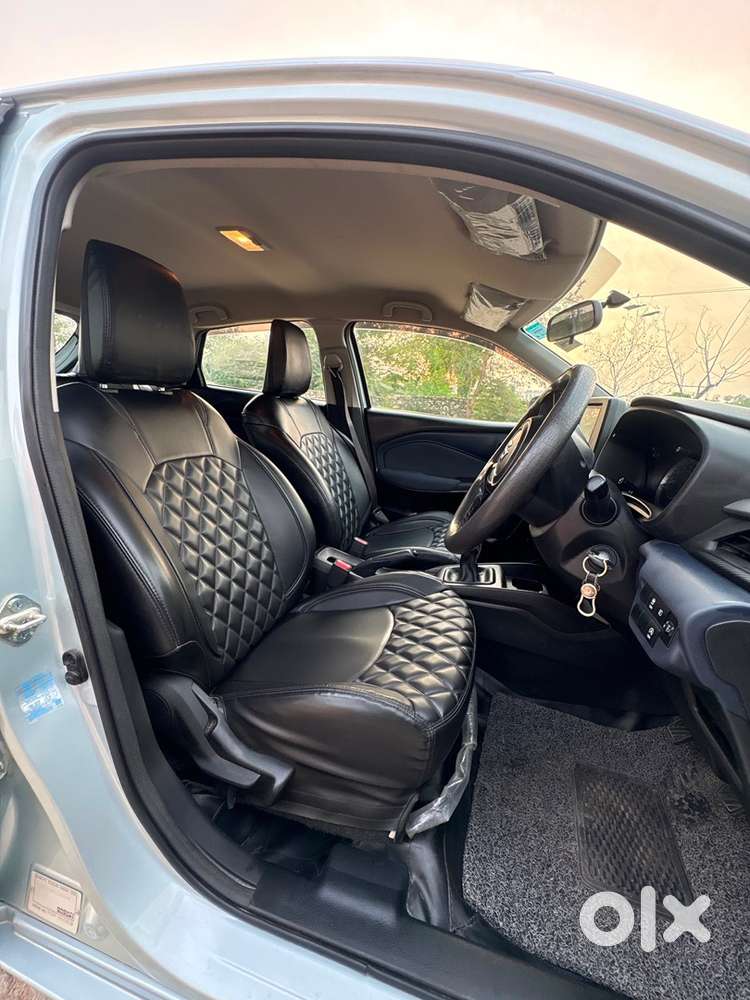 Maruti Suzuki Baleno Petrol 2023