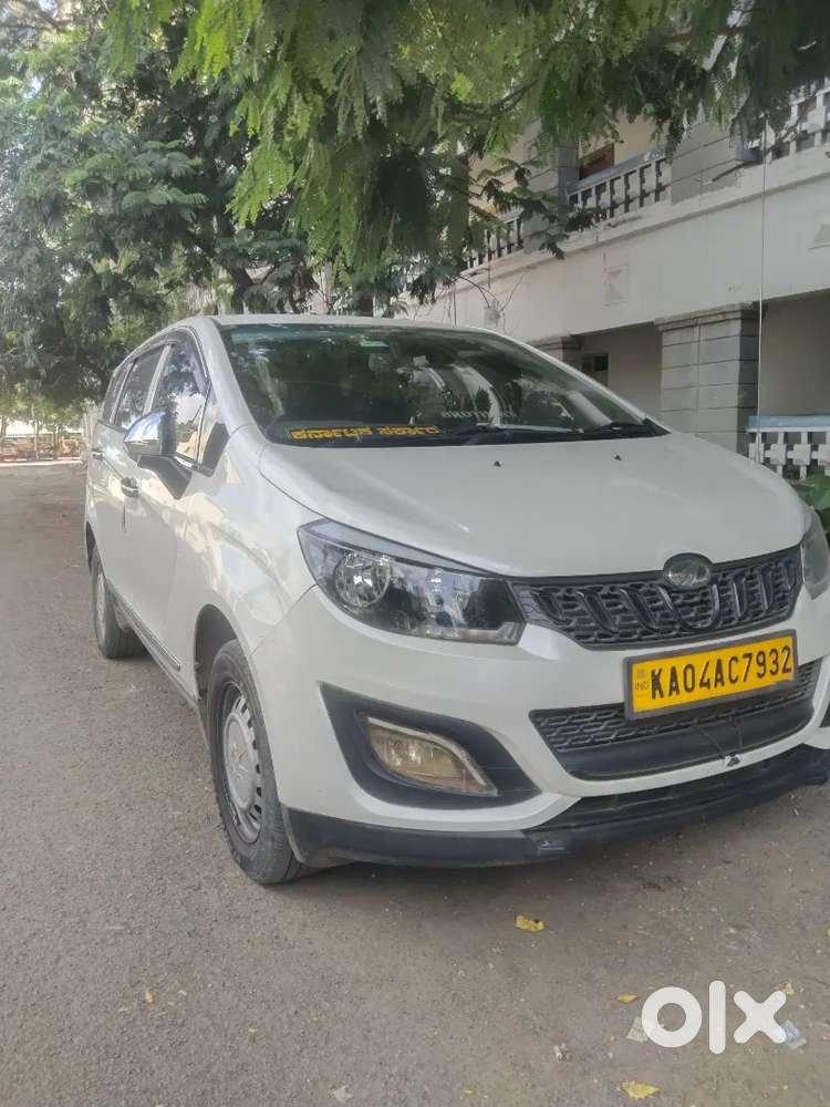 Mahindra Marazzo 1.5 M2 Diesel 2022
