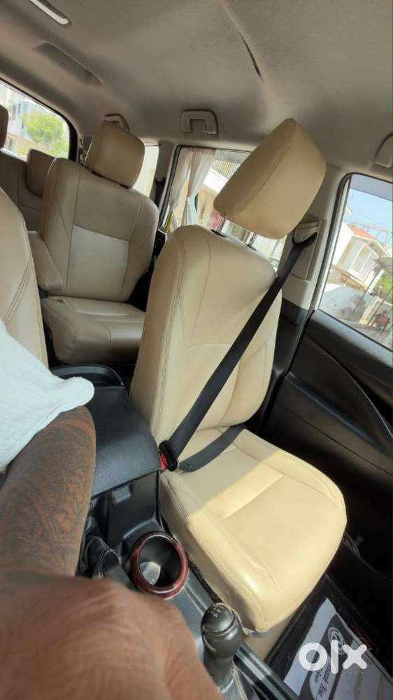 Toyota Innova Crysta 2.4 G Mt 7 Str, 2016, Diesel