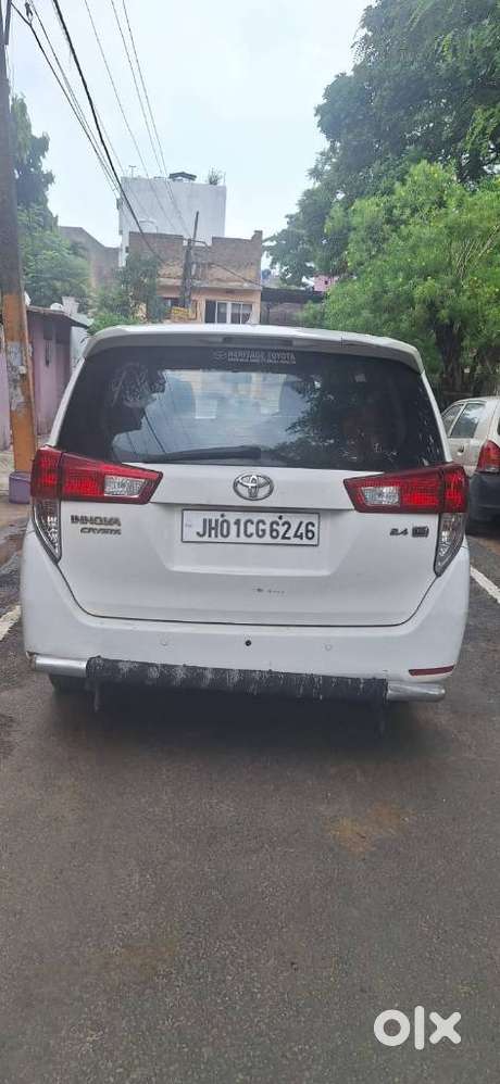 Toyota Innova Crysta G 8 Str, 2017, Diesel