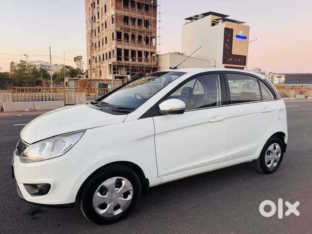 Tata Bolt Revotron Xm, 2015, Petrol