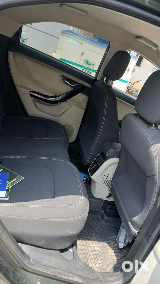 Tata Nexon 1.2 Revotron Xz Plus Dual Tone, 2022, Diesel